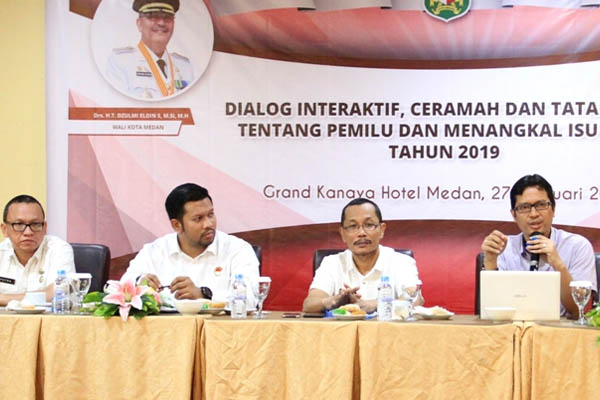 Dialog Interaktif Tangkal Hoax