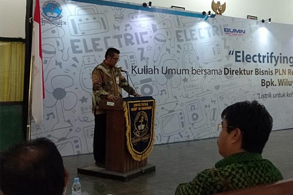 Petinggi PLN Bicara Beca Listrik di Kuliah Umum UHN