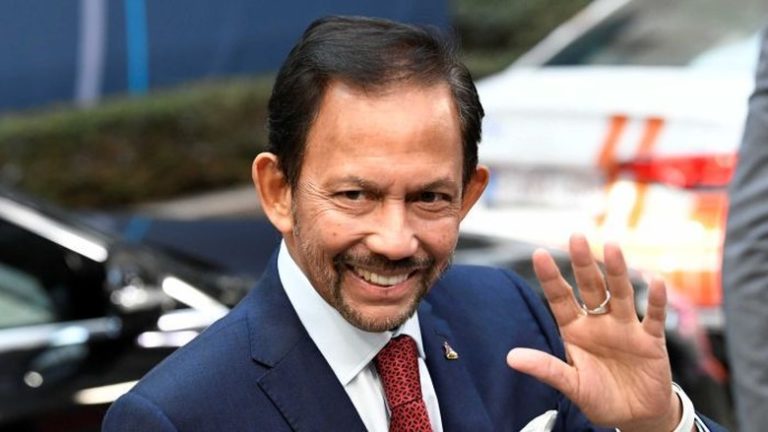 Kontrovesi LGBT, Sultan Brunei Kembalikan Gelar Kehormatan dari Universitas Oxford