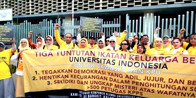 Alumni UI Bicara Petugas Pemilu Tewas Hingga Soal People Power