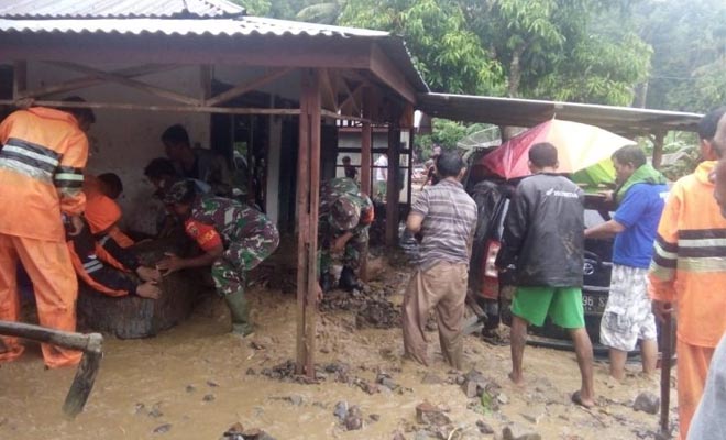 Banjir Bandang di Padang Sidempuan, 5 Rumah Penduduk Rusak Berat