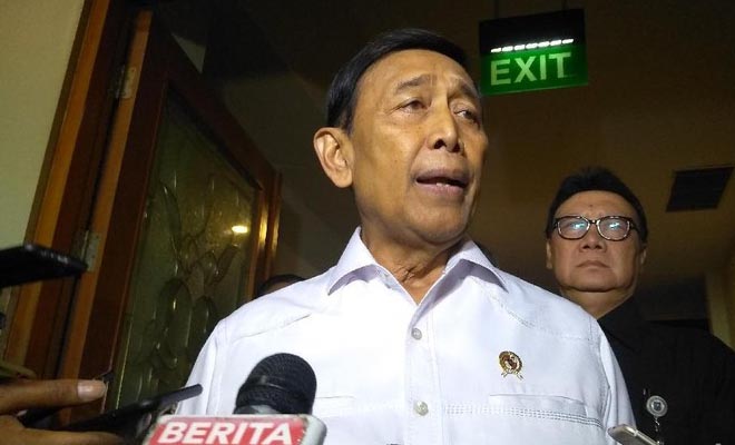 Kata Wiranto Ada Skenario Duduki Istana Pascarusuh