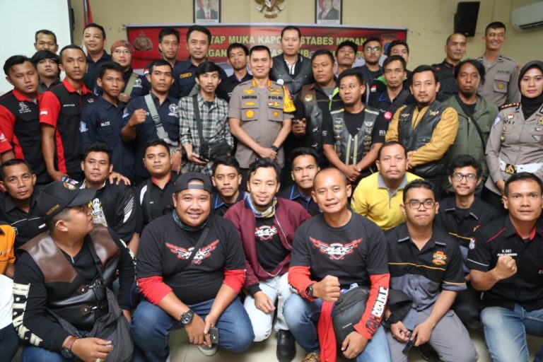 Rangkul Komunitas Motor, Ini Perbedaan Club Motor Sama Geng Motor