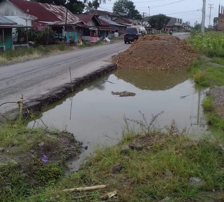 Pelebaran Jalan Lingkar Samosir Abaikan Keselamatan Warga