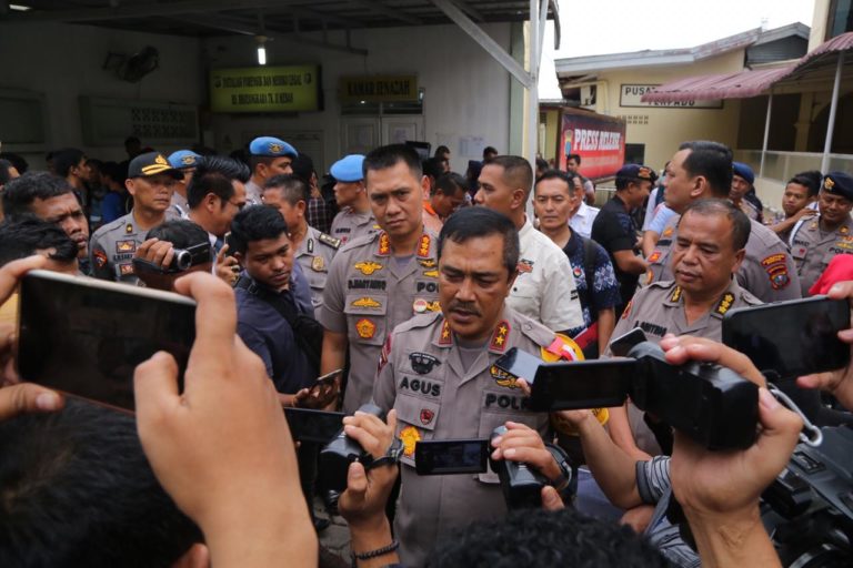 Dua Begal Penebas Tangan Ditembak Mati