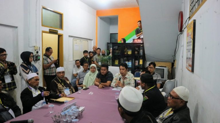 KPU Kota Medan menerima bapaslon perseorangan. (mimbar/ist)