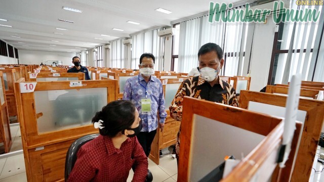 Runtung Sitepu meninjau SMM dan SMPD USU 2020. (ist)