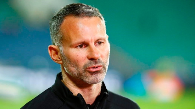 Ryan Giggs. (Ist)