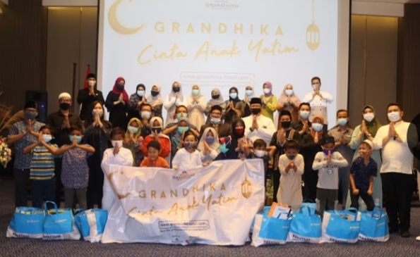 GranDhika Setiabudi Berbagi Kebahagiaan dengan Anak Yatim