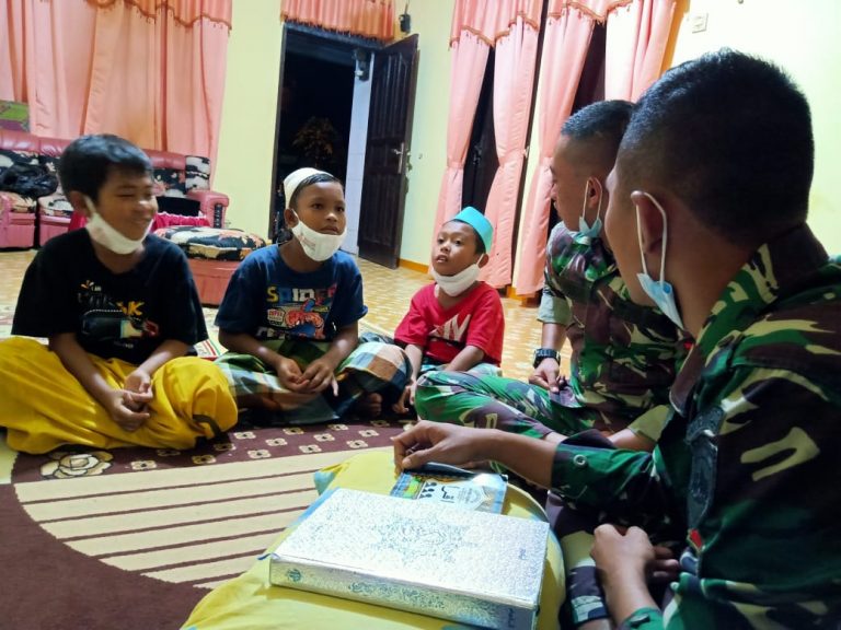 TNI-AD Bantu Ajari Anak-anak Mengaji