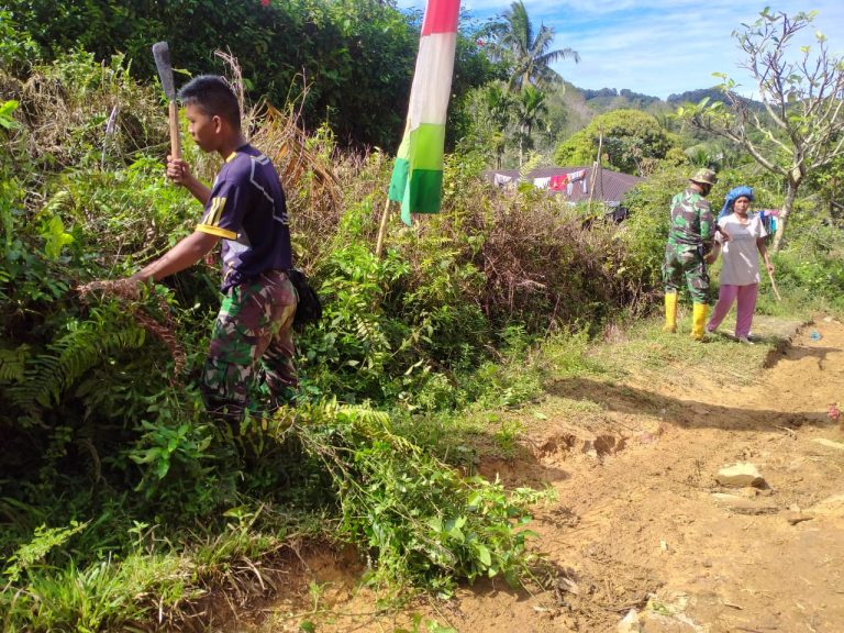 Kerja Bakti Warga Dengan TNI -AD, Tetap Rutin Demi Desa Yang Indah