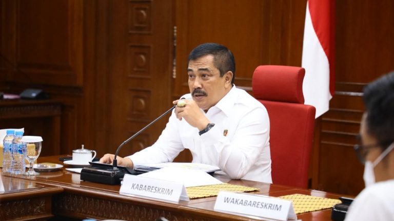 Kabareskrim Polri Minta Warga Lapor Jika Tes PCR di Atas Rp495-525 Ribu