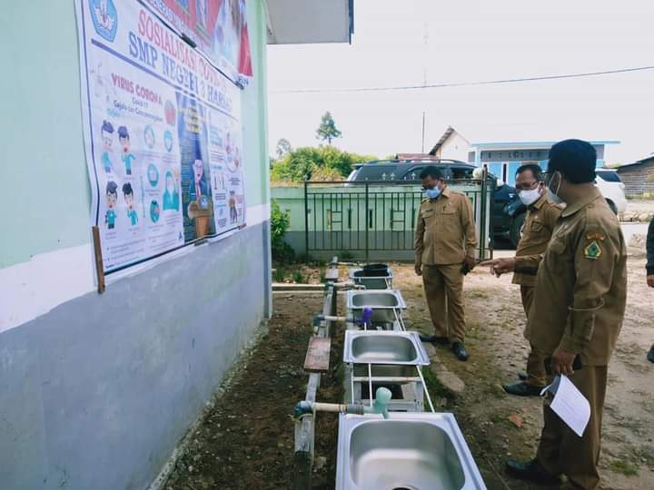 Sekda Samosir Monitoring Kesiapan Pembelajaran Tatap Muka