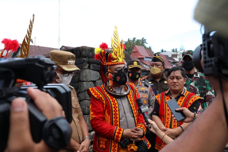 Percepat Vaksin di Kepulauan Nias, Kapolda Sumut Dorong Destinasi Wisata Tumbuh Kembali