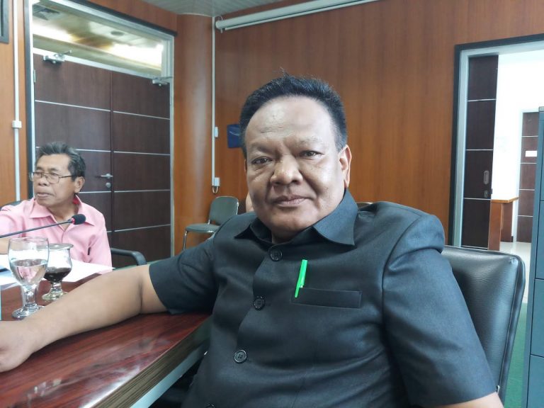 Dewan Pertanyakan Soal Retribusi IMB Centre Point