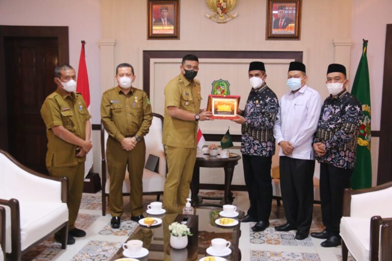 Hari Santri, Wali Kota Medan Siap Kolaborasi dengan Pesantren