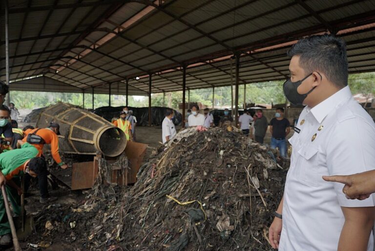 Wali Kota Komitmen Medan Bersih dari Sampah