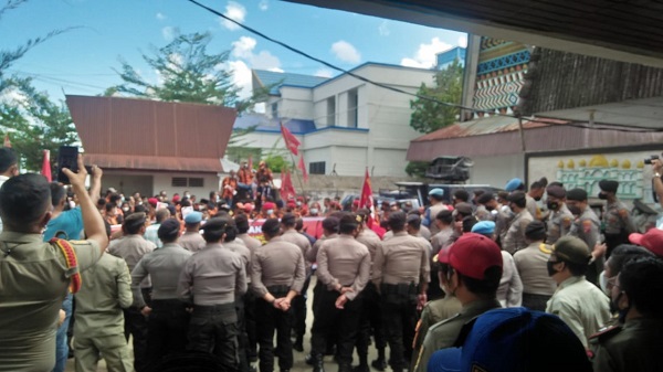 Kader PP Padang Sidimpuan Minta Junimart Girsang Minta Maaf