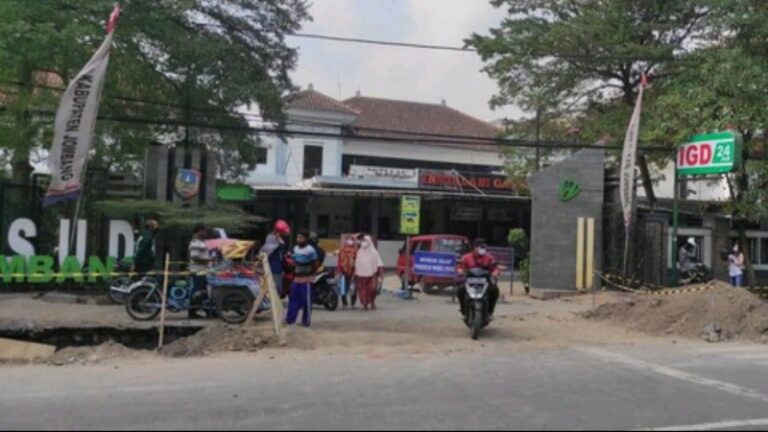 Dua Siswa SD Masuk Rumah Sakit Usai Vaksinasi Covid 19