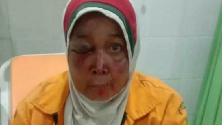 Petugas Kebersihan Nyaris Tewas Dibegal di Jalan Pinus