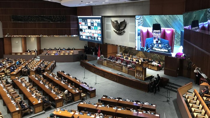 241 Anggota DPR Absen Paripurna Pembukaan Masa Sidang 2021-2022