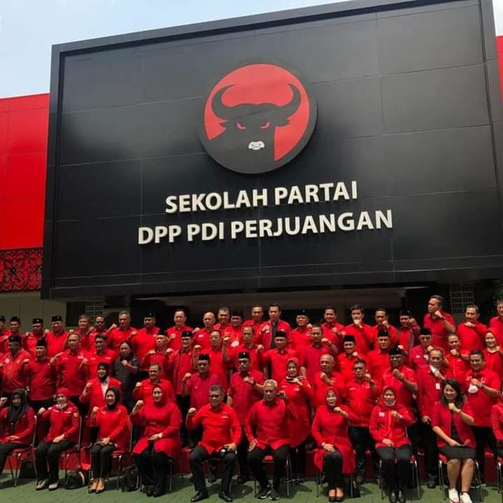 Bupati Labusel Ikuti Sekolah Partai PDI-P Tatap Muka di Lenteng Agung