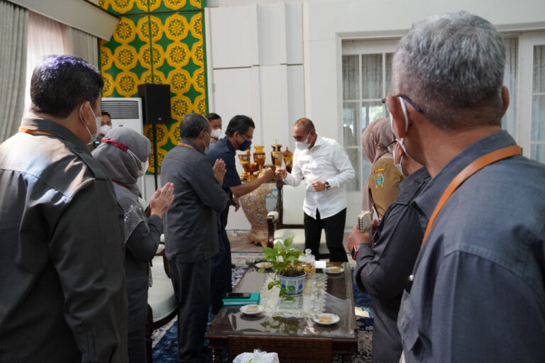 Baru Dilantik, Kepala BPS Sumut Kunjungi Gubernur