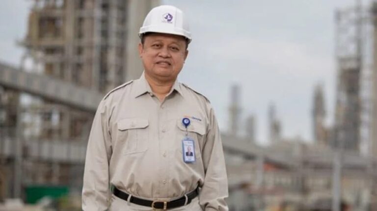 Tangan Dingin Bakir Pasaman Bikin Pupuk Indonesia Melejit di Tengah Pandemi