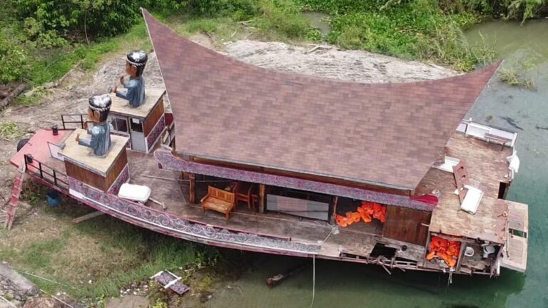 Dibiarkan Telantar, Ada Indikasi “Korupsi” Pembuatan Kapal Wisata Samosir Berbiaya Rp2,3 M