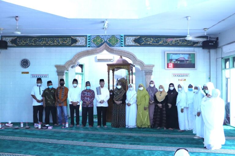 Berikut Pengajian Akbar di Masjid Al-Muhajirin Gang PU