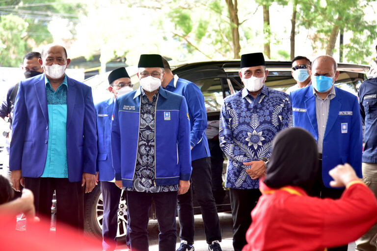 Gubernur Edy : Edukasi Politik Penting ke Masyarakat