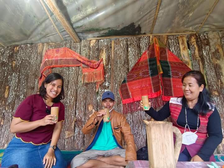 Menikmati Tuak Asli di Desa Wisata Bagot Parlondut