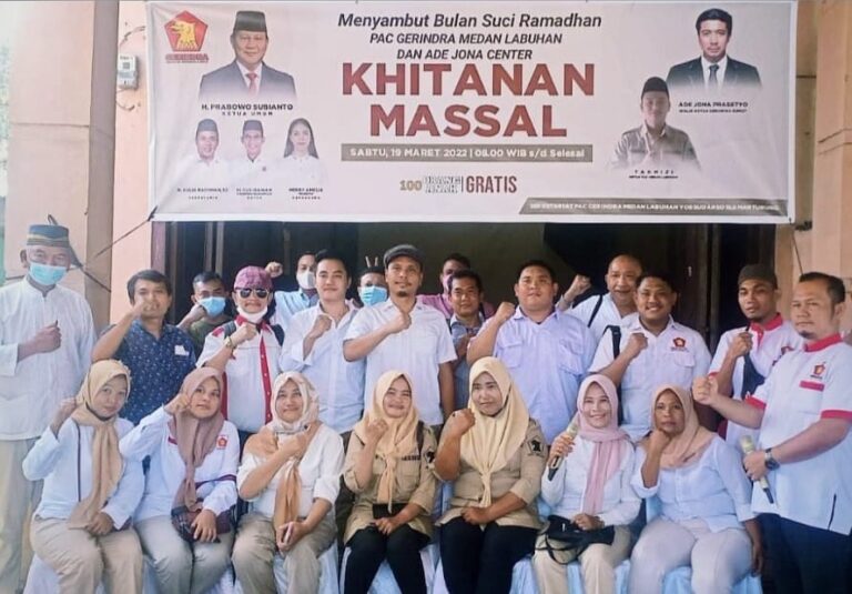 Jelang Ramadhan, Ade Jona Center dan PAC Medan Labuhan Gelar Sunat Massal