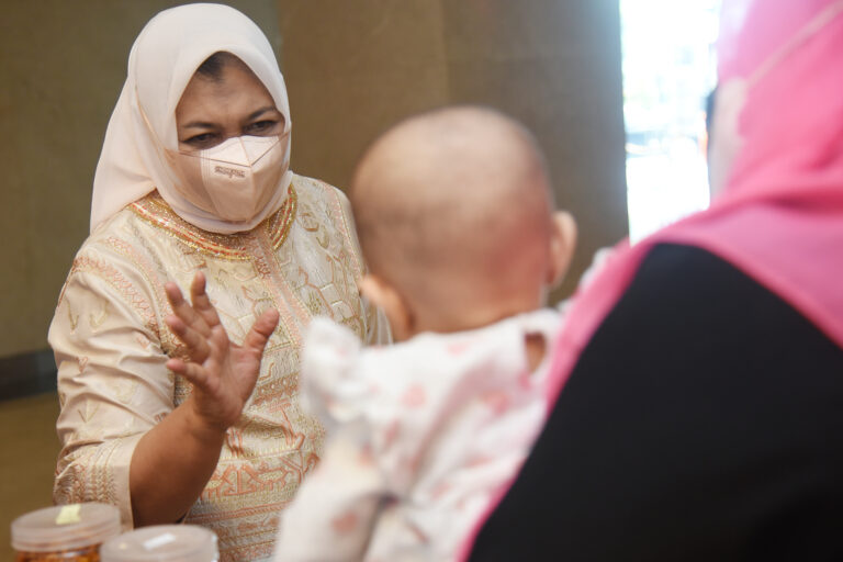 Berdayakan Ekonomi Perempuan, Nawal Lubis Sebut Digitalisasi UMKM Sangat Dibutuhkan
