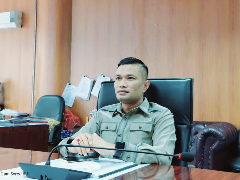 Pansus LKPJ Walikota Serahkan Laporan ke Pimpinan DPRD Medan, Haris Damanik: Evaluasi Pimpinan OPD