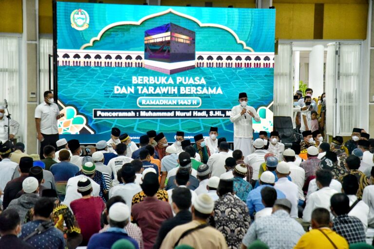 Datuk Syamsul Arifin Sebut Edy Rahmayadi Anak Sekaligus Bapak yang Perhatian