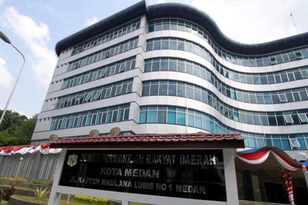 DPRD Kota Pematang Siantar ‘Berguru’ ke DPRD Kota Medan