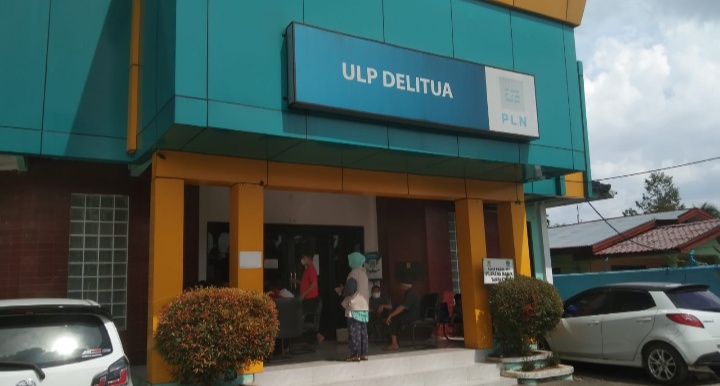 Warga Protes di Kantor PLN Deli Tua, Daya Arus Listrik Dinaikan 1.300 VA