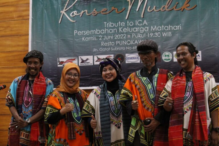 Pulang Kampung, Deavies Sanggar Matahari Jakarta Gelar Konser Musikalisasi Puisi