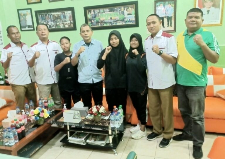 Ketua KONI Medan Lepas Atlet Petanque