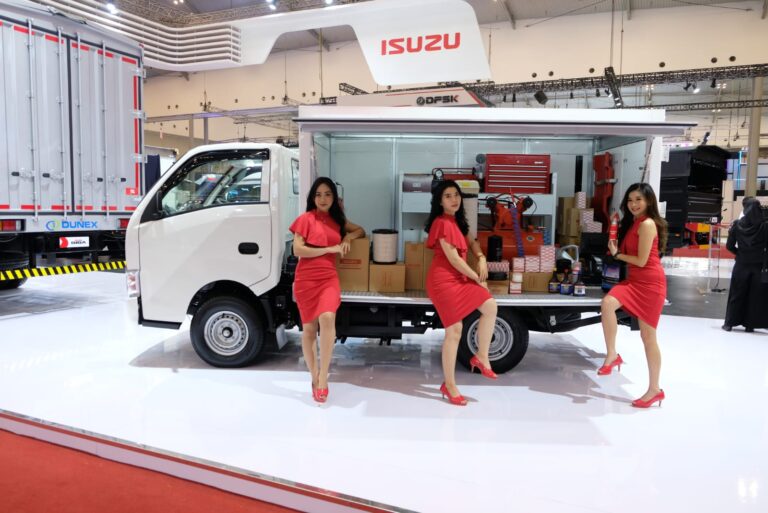 Dukung Kebijakan Pemerintah, Isuzu Hadir dengan Produk dan Layanan Inovatif di GIIAS 2022