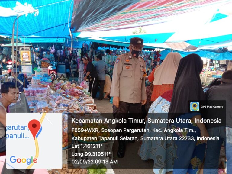 Cek Ketersediaan Sembako, Dua Polsek Polres Tapsel Turun ke Pekan
