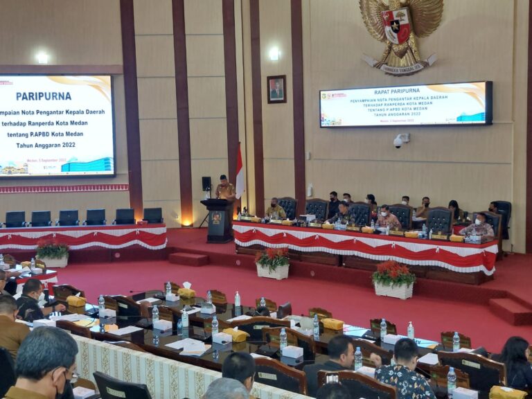 DPRD Medan Terima Nota Pengantar Walikota Tentang Perubahan APBD TA 2022