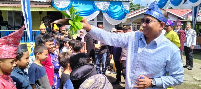 Surkani Hadiri Khitanan Massal Laskar Melayoe Indonesia di Tanjung Pura