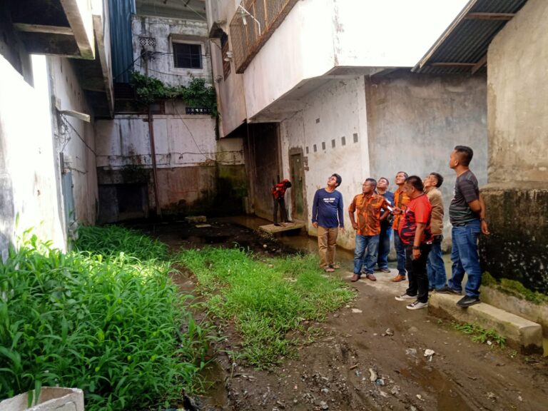 Warga Minta Bangunan Liar di Gang Pemadam Kebakaran Tanjung Pura Ditertibkan
