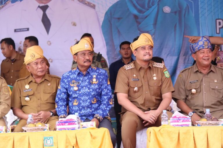 Wali Kota Binjai Hadiri Pembagian Bantuan di Langkat
