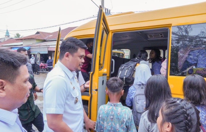 Wali Kota Sediakan Bus Antar Jemput Sekolah Gratis di Sicanang