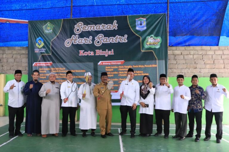Amir Buka Perlombaan Hari Santri Nasional 2020