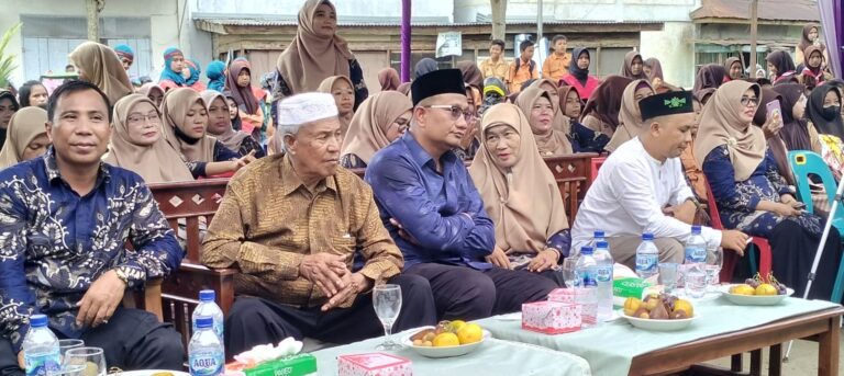 Surkani Dorong Dinas Pendidikan Bantu Sarpras SMP Negeri 1 Tanjung Pura