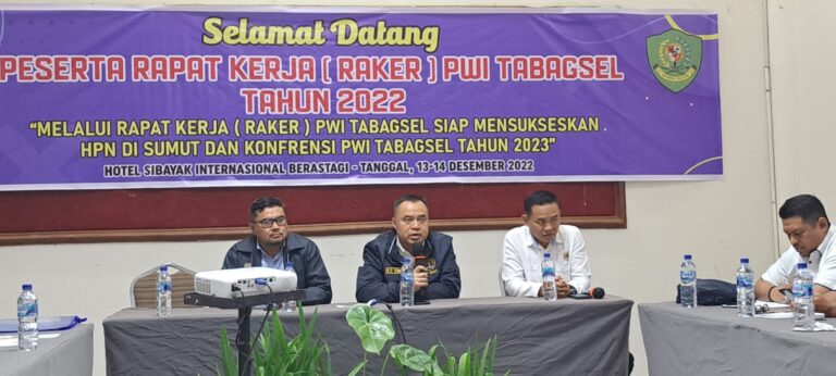 Ketua PWI Sumut : Wartawan Harus Profesional Dan Beretika